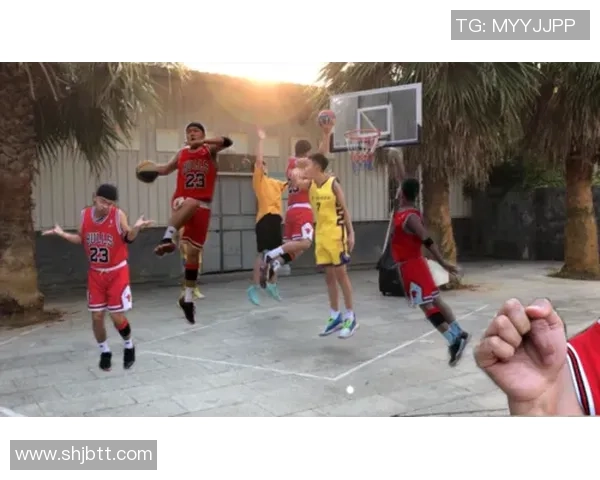 模仿足球明星摔倒视频引发热议网友纷纷模仿搞笑场景大比拼 模仿足球明星摔倒视频引发热议网友纷纷模仿搞笑场景大比拼